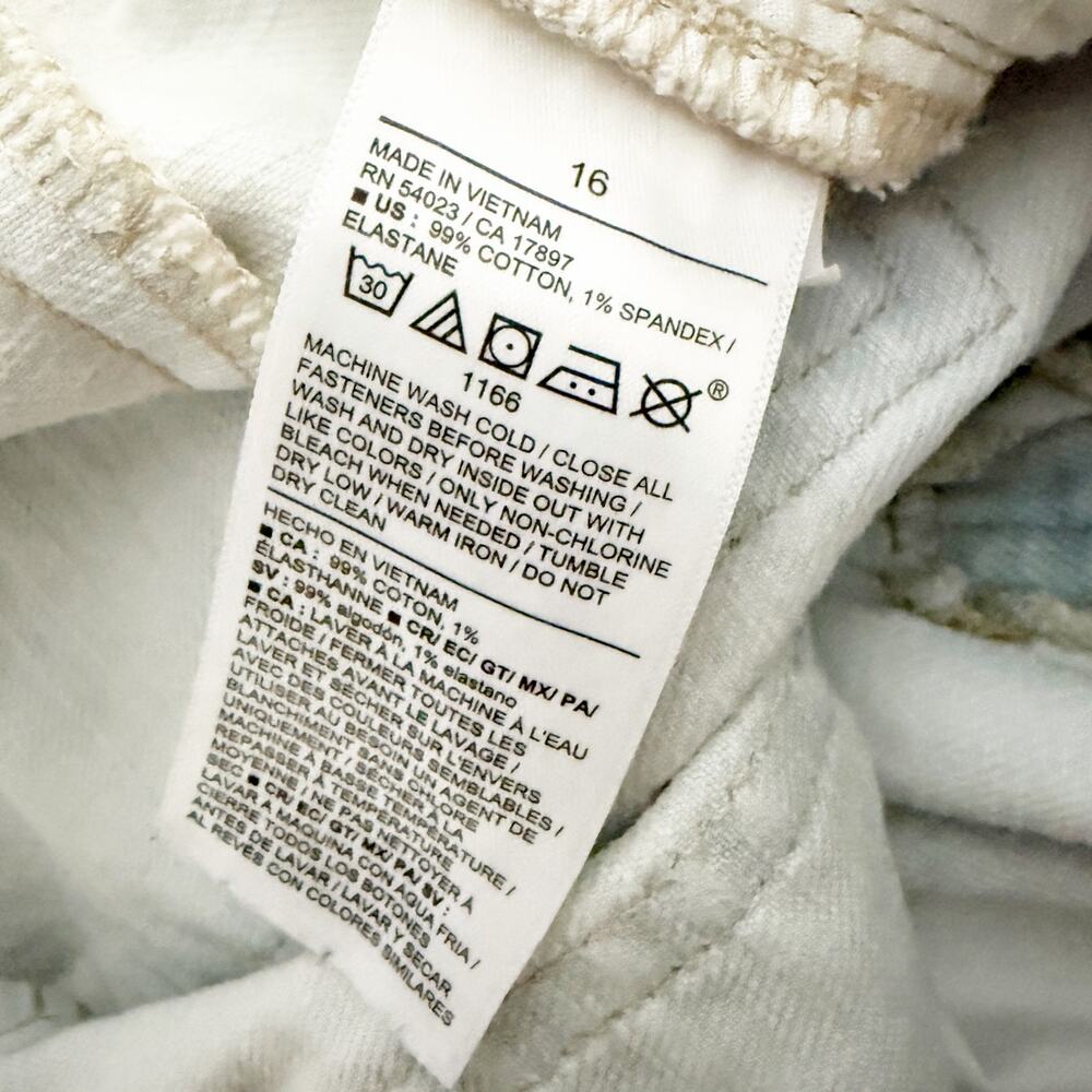 OLD NAVY | High-Rise Wide Barrel Leg Light Wash Jeans Denim | Size 16 - Picture 6 of 6